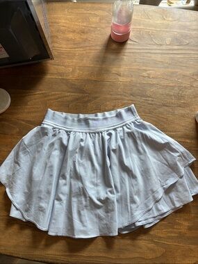 Lululemon size 6 Light Blue Women's Pleated Tennis Skirt